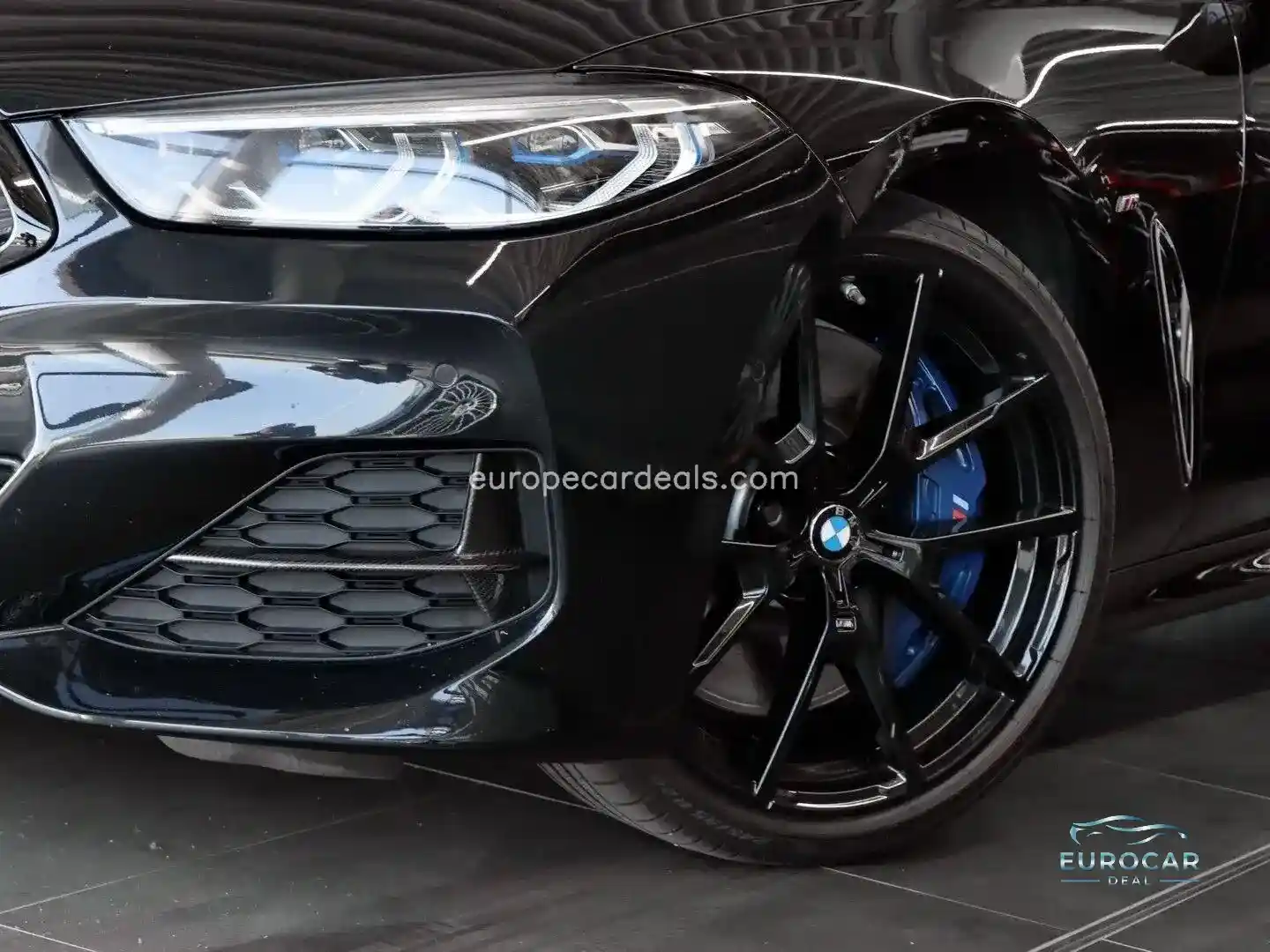 BMW 840