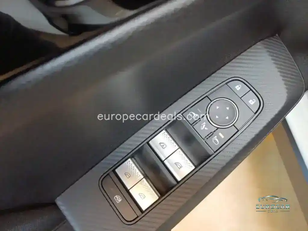 Mitsubishi Plug-in Hybrid Outlander