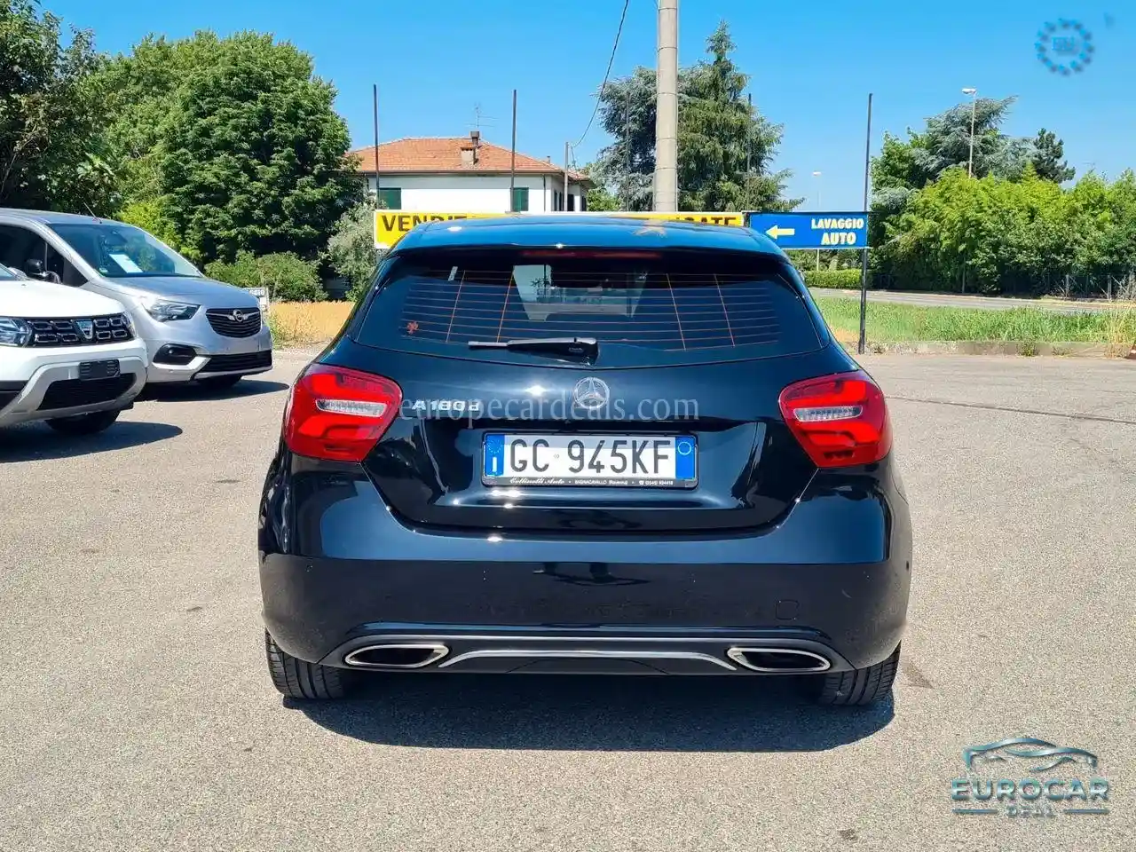 Mercedes-Benz A 180