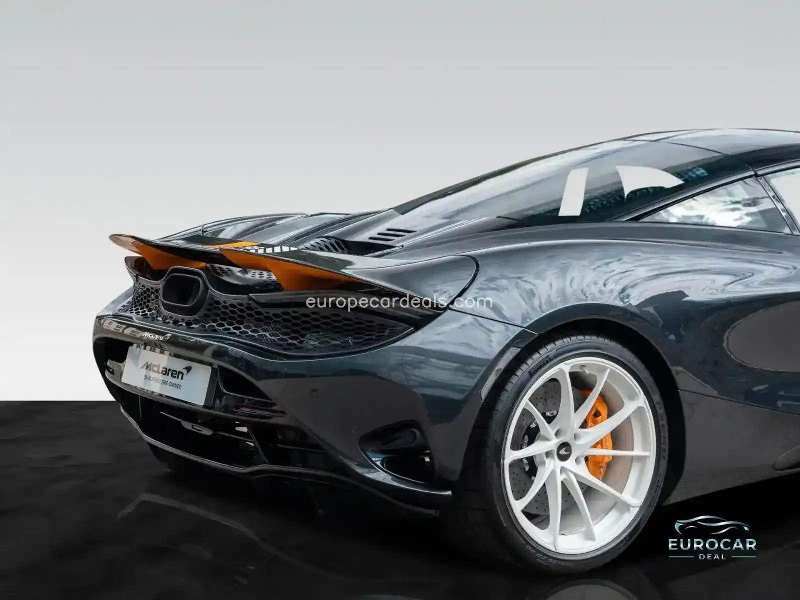 McLaren 750S