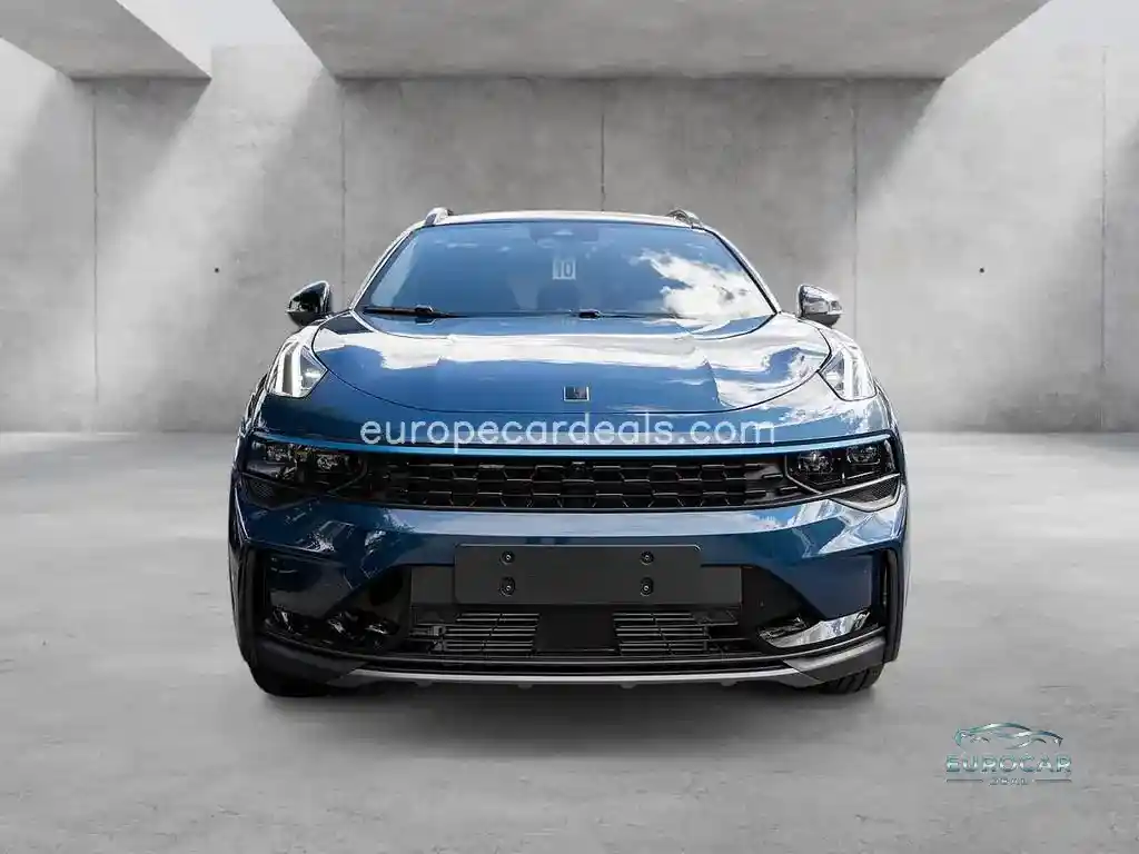 Lynk&Co 01