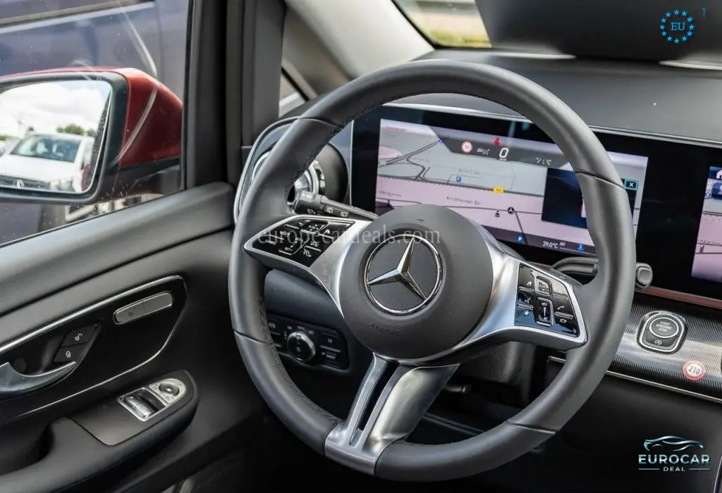Mercedes-Benz V 220