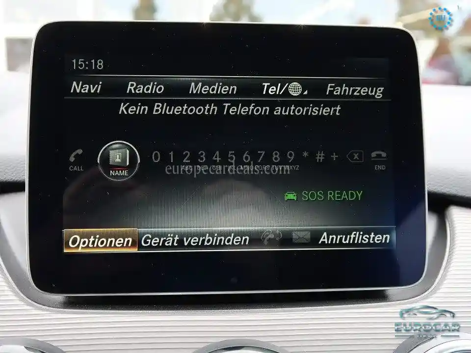 Mercedes-Benz B 180