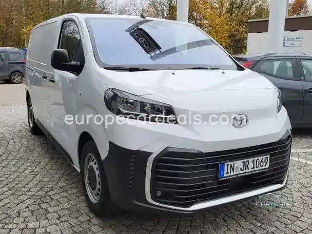 Toyota Proace (Verso)