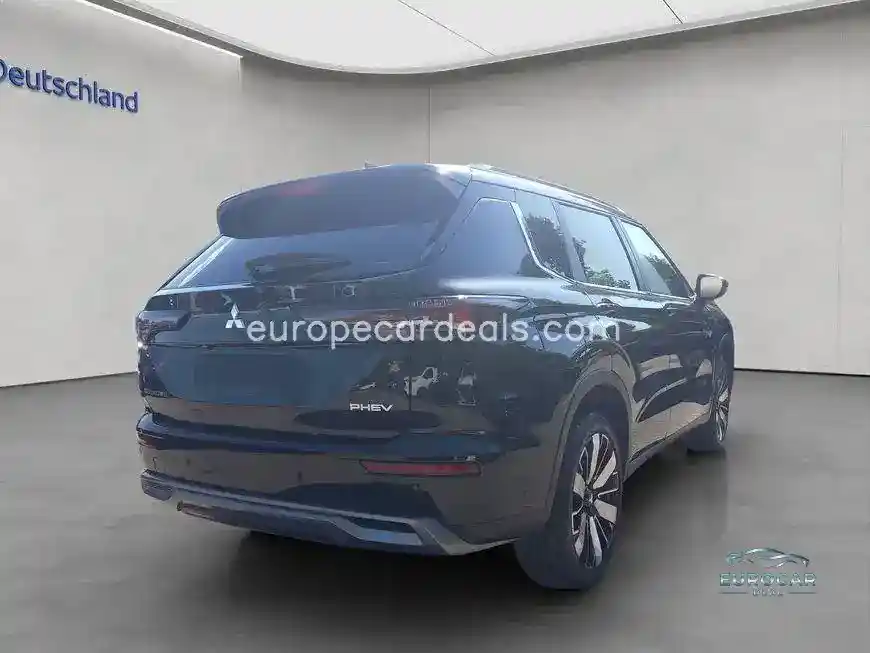Mitsubishi Plug-in Hybrid Outlander