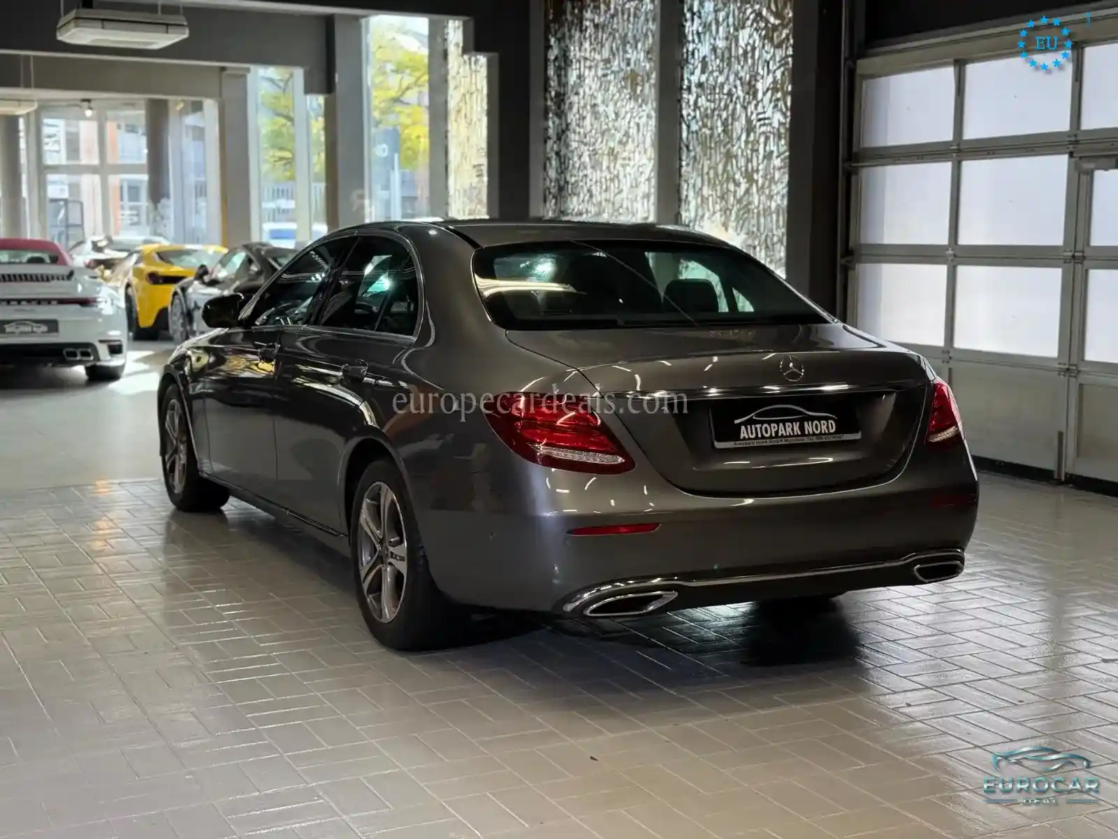 Mercedes-Benz E 220