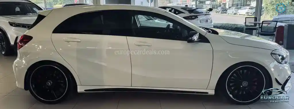 Mercedes-Benz A 45 AMG