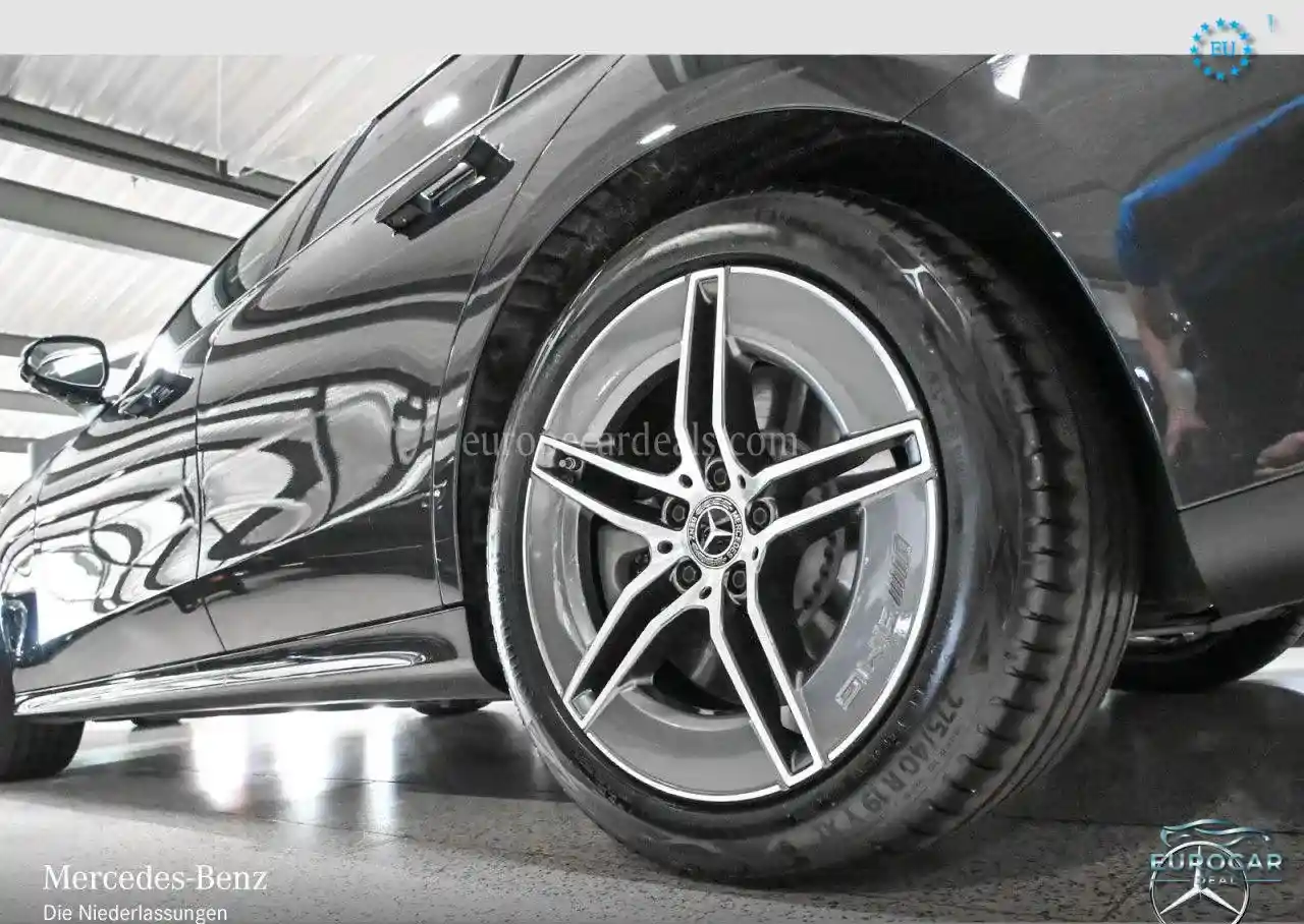 Mercedes-Benz E 300