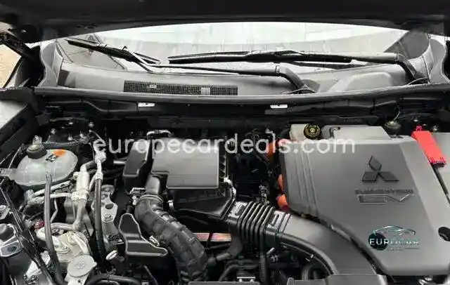 Mitsubishi Plug-in Hybrid Outlander