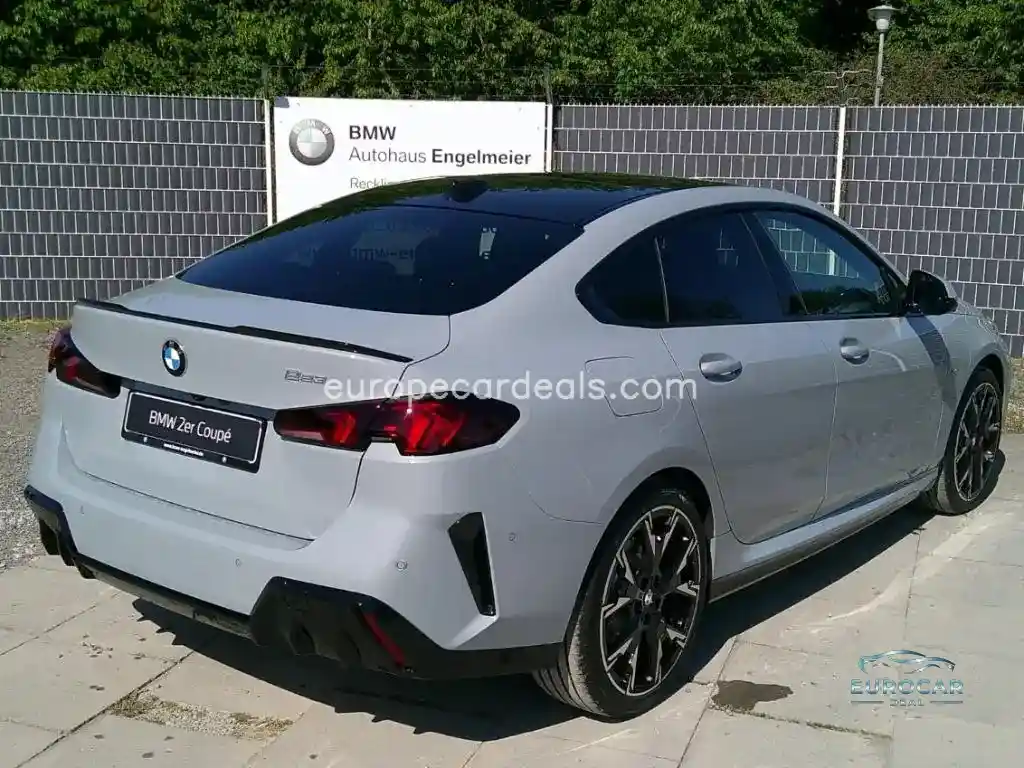 BMW 223 Gran Coupé