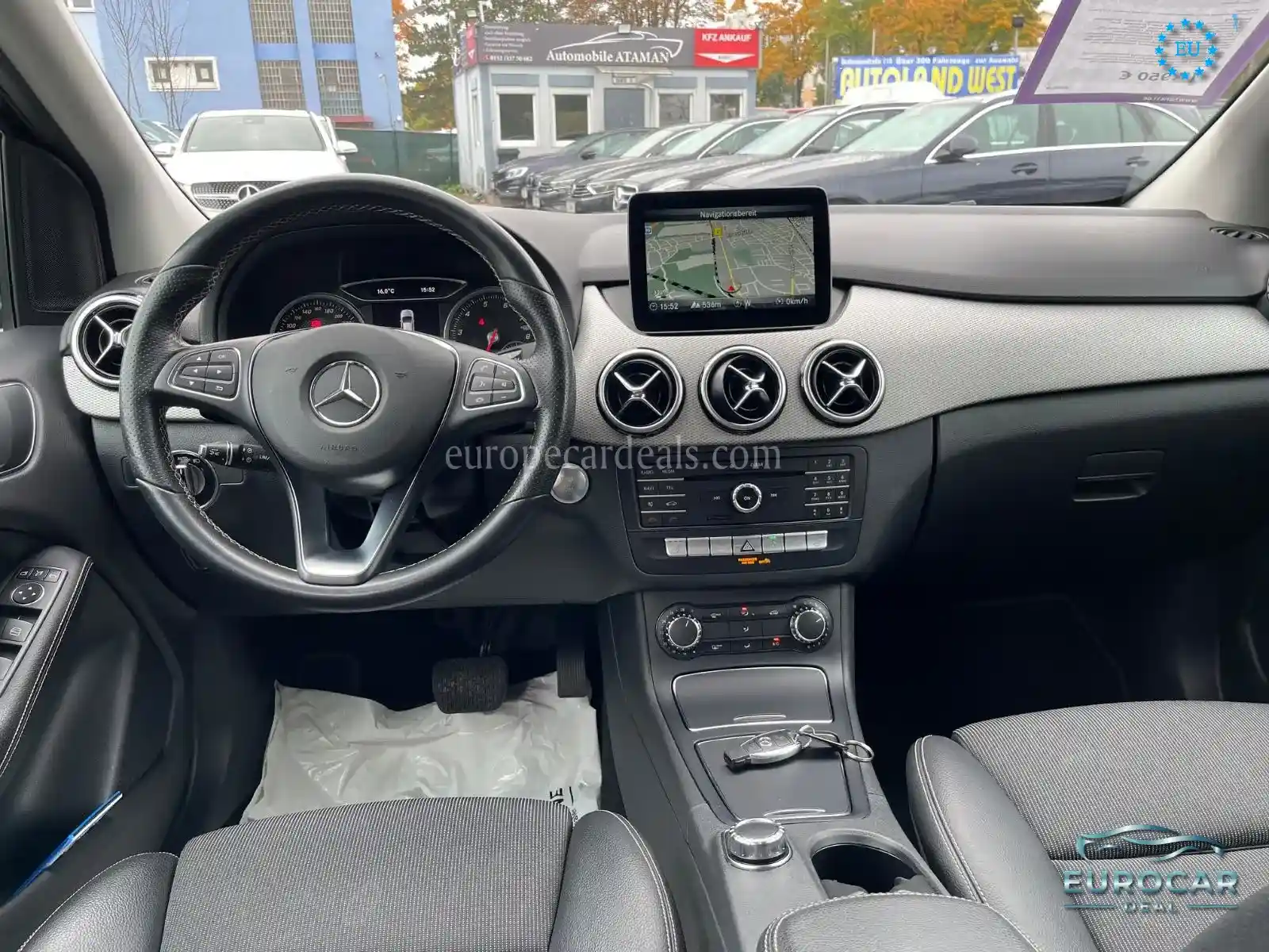 Mercedes-Benz B 200