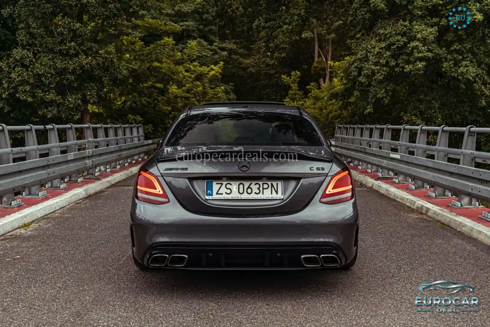 Mercedes-Benz C 63 AMG