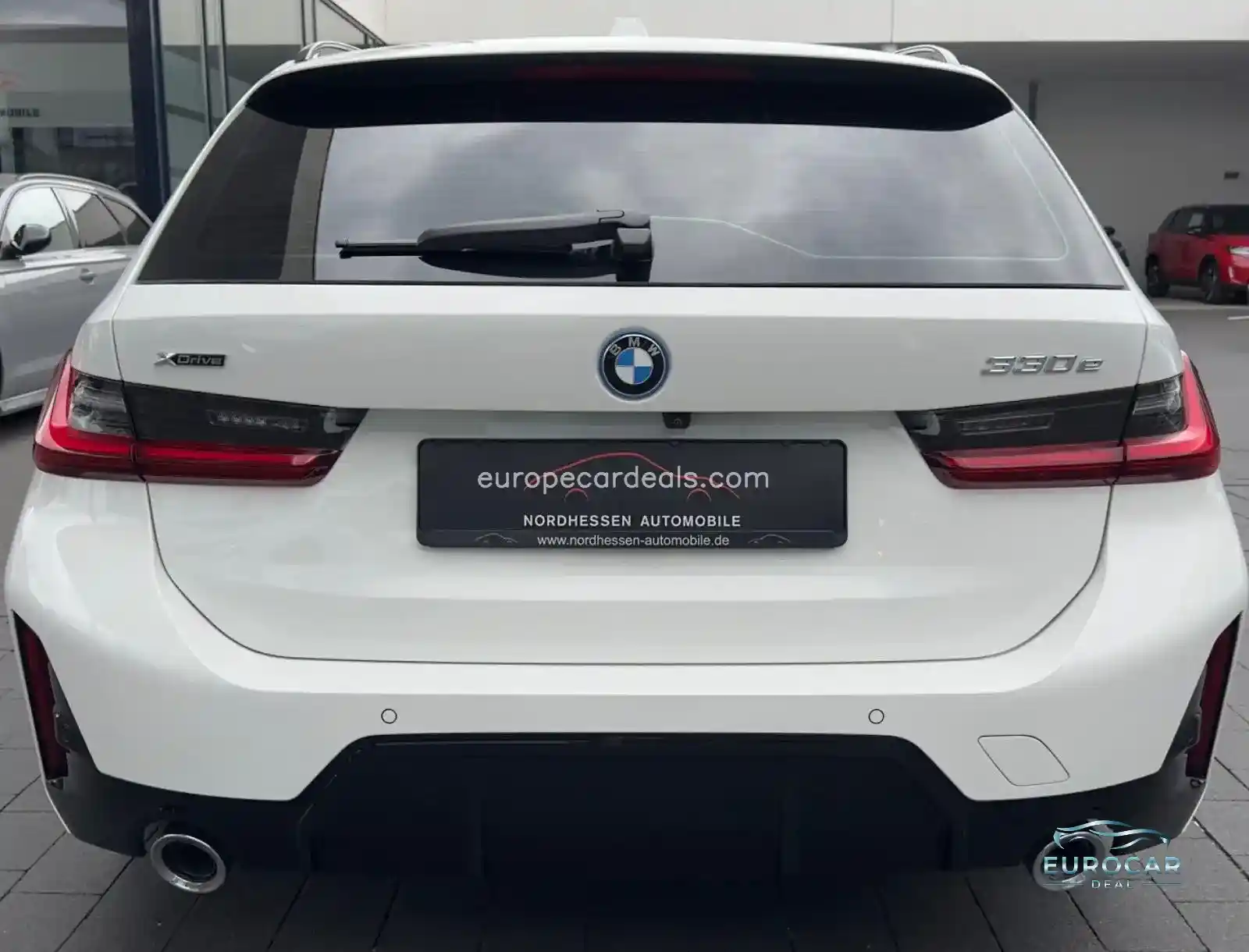 BMW 330