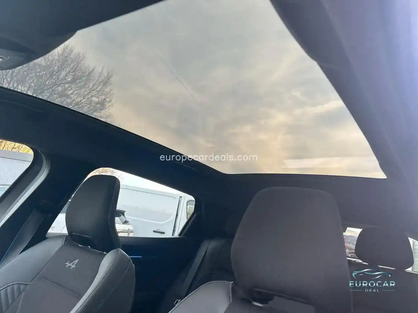 Renault Scenic E-TECH