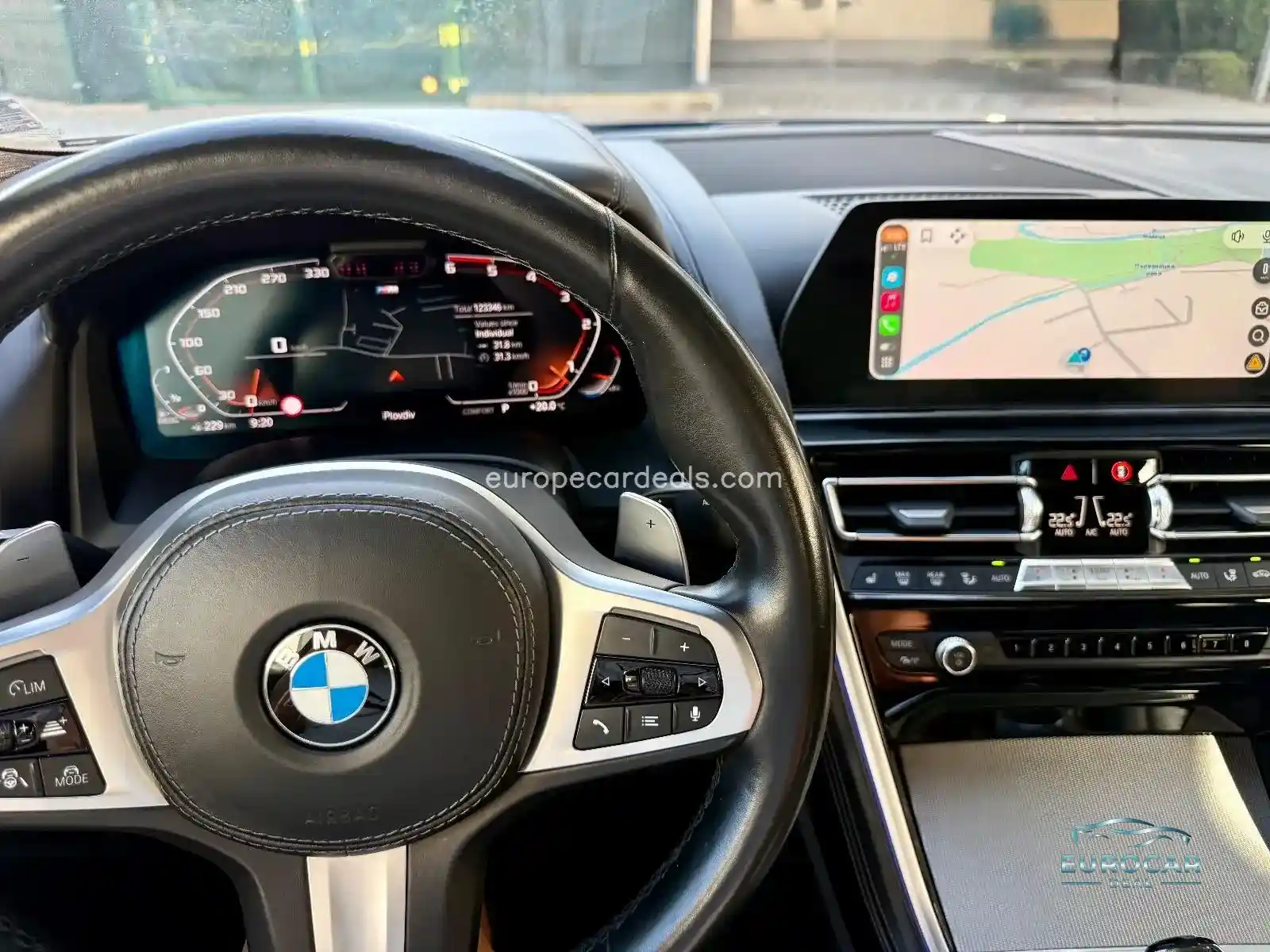 BMW 840