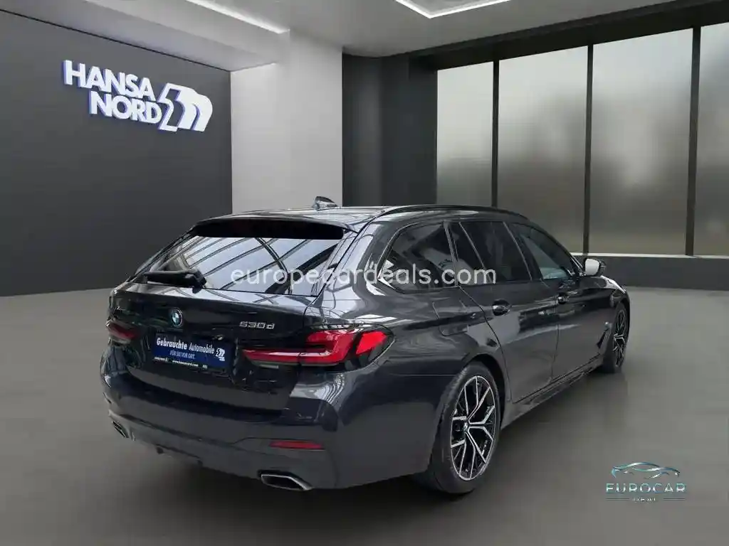 BMW 530