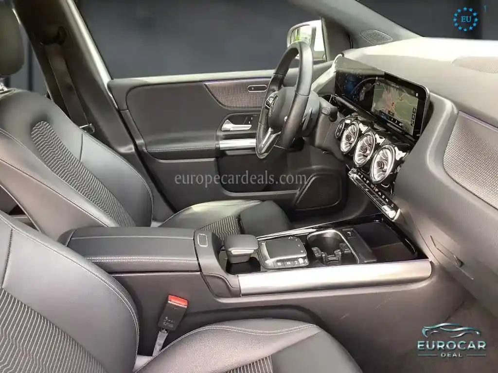 Mercedes-Benz B 220
