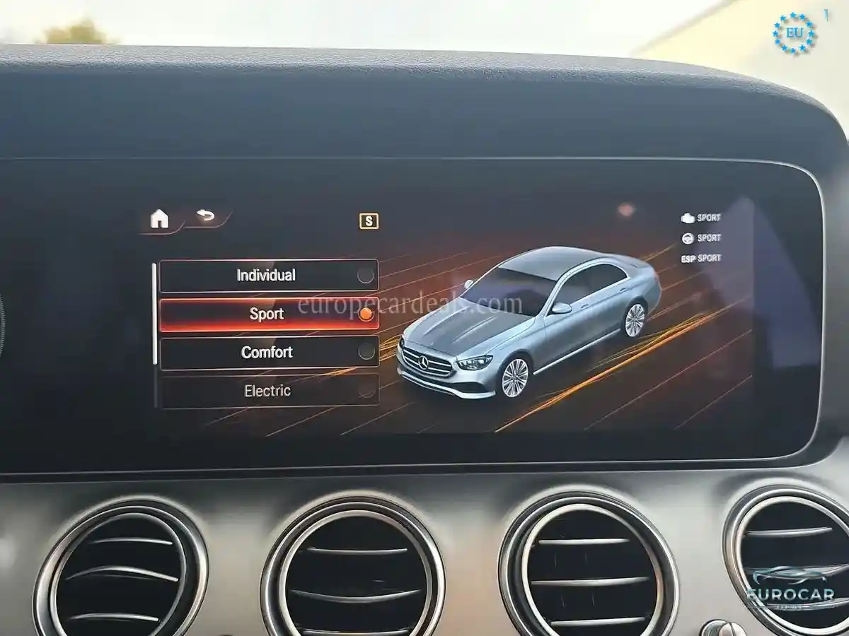 Mercedes-Benz E 300