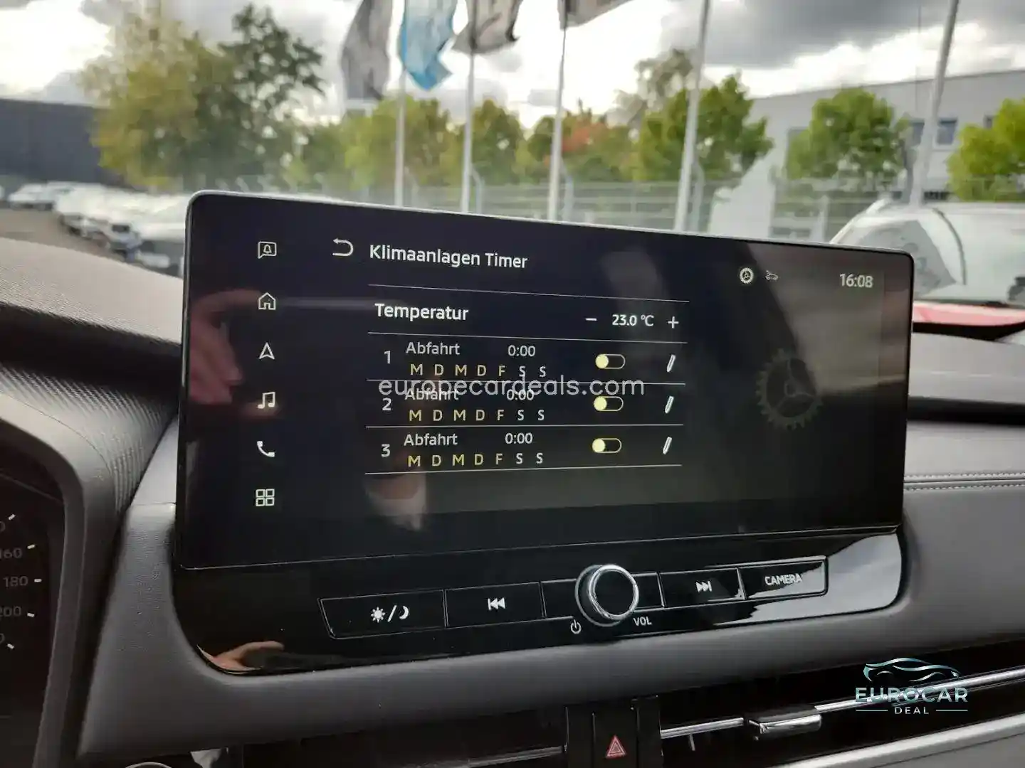 Mitsubishi Plug-in Hybrid Outlander