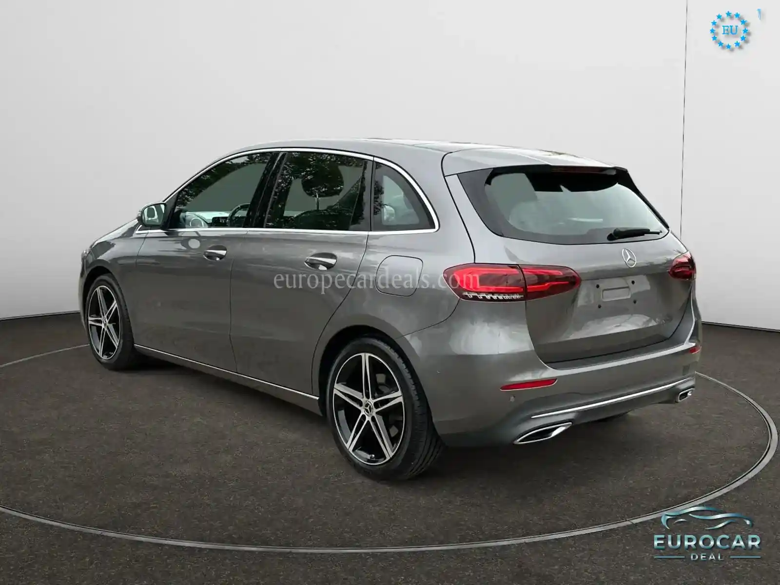 Mercedes-Benz B 220