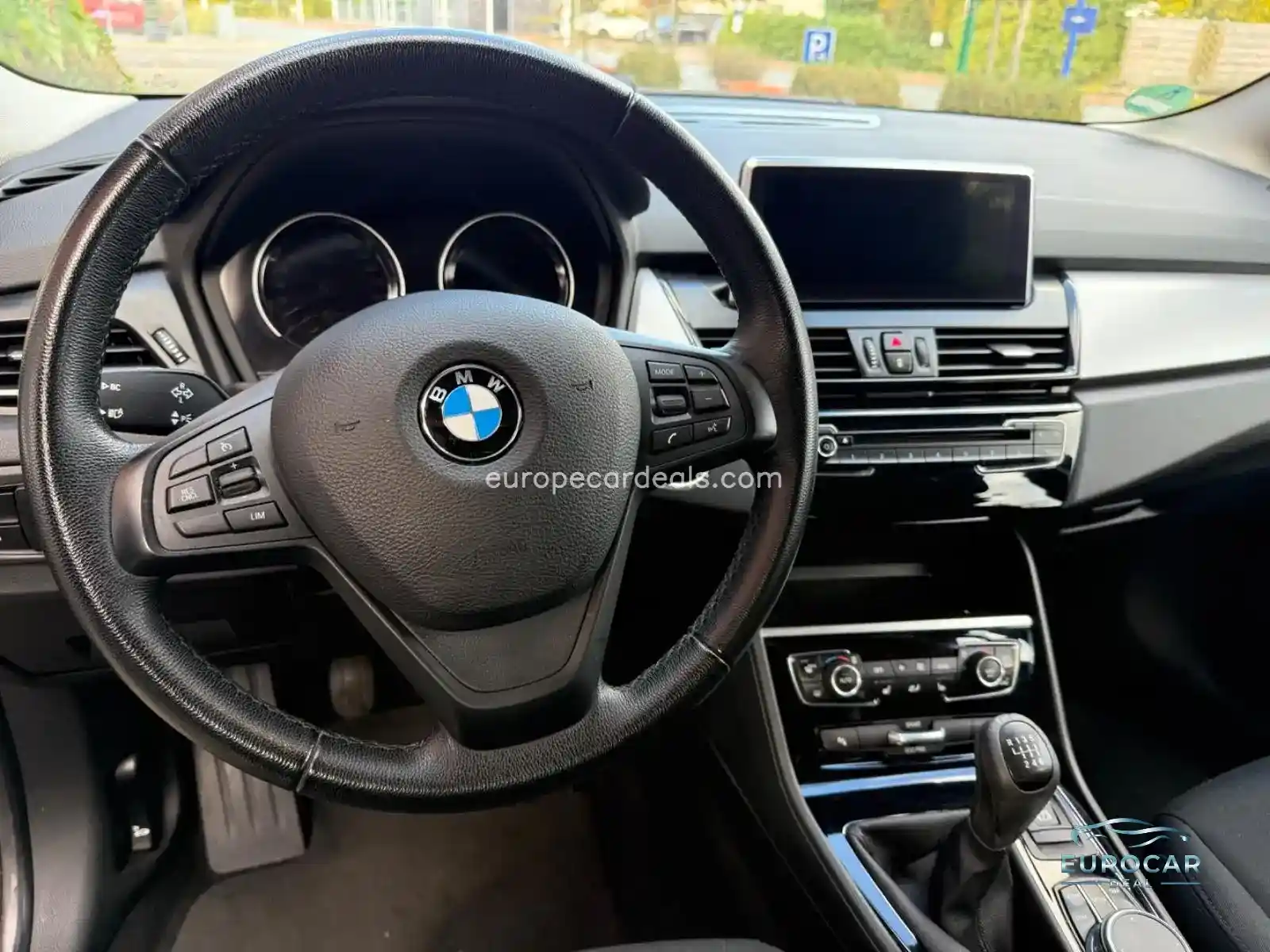 BMW 216