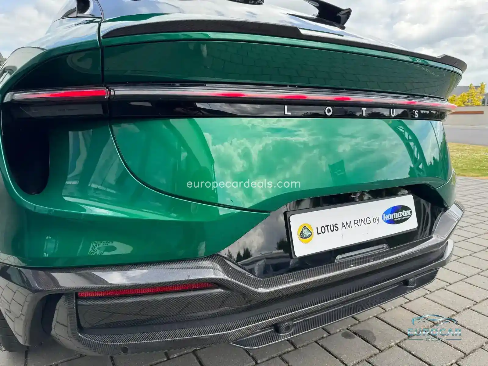 Lotus Eletre