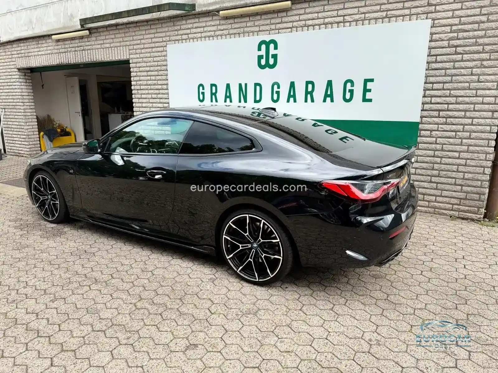 BMW M440