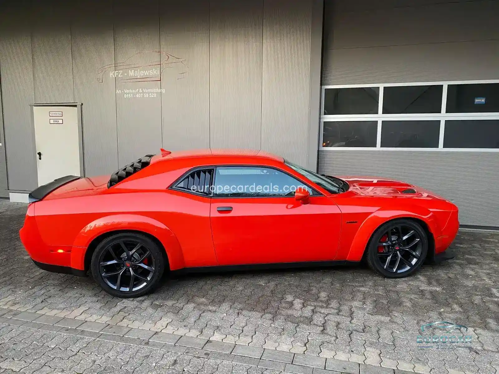 Dodge Challenger