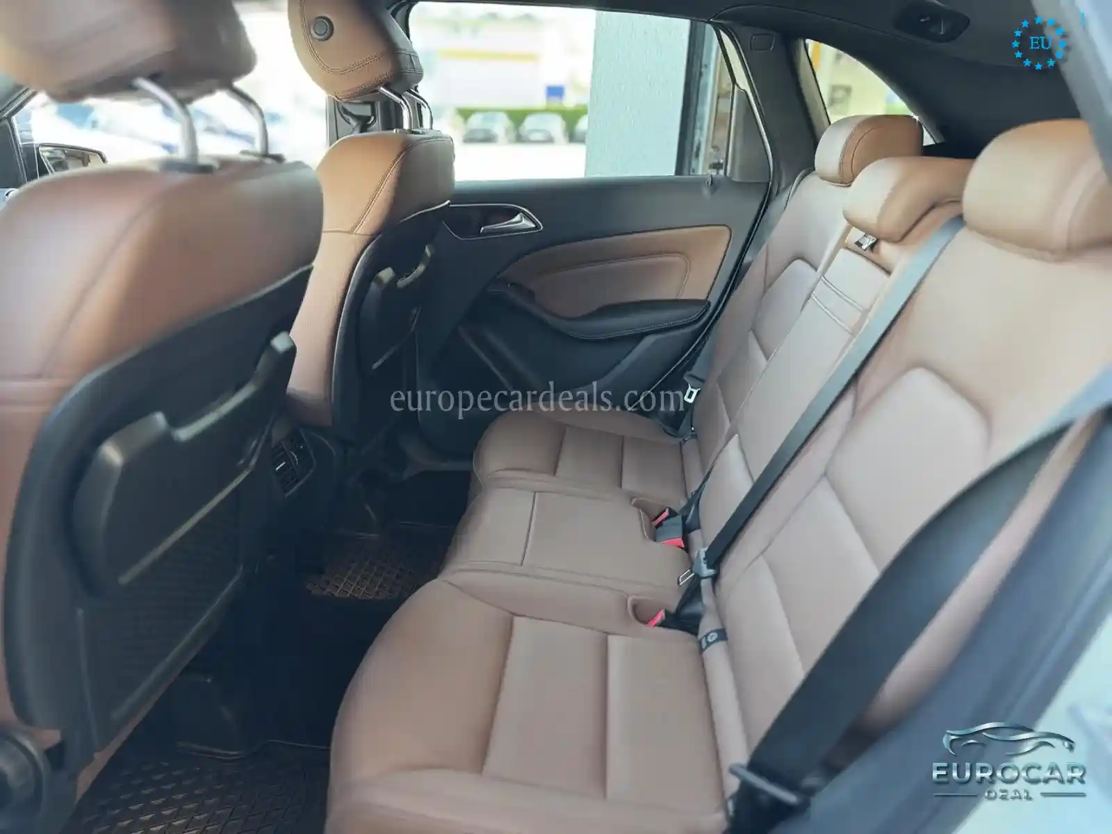 Mercedes-Benz B 220