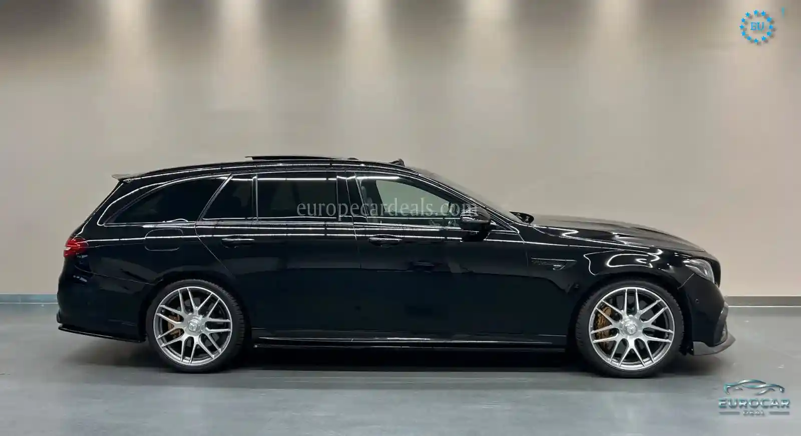 Mercedes-Benz E 63 AMG
