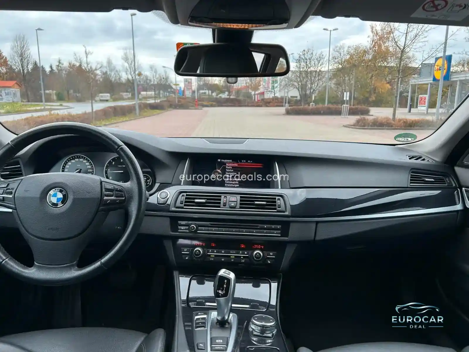 BMW 518