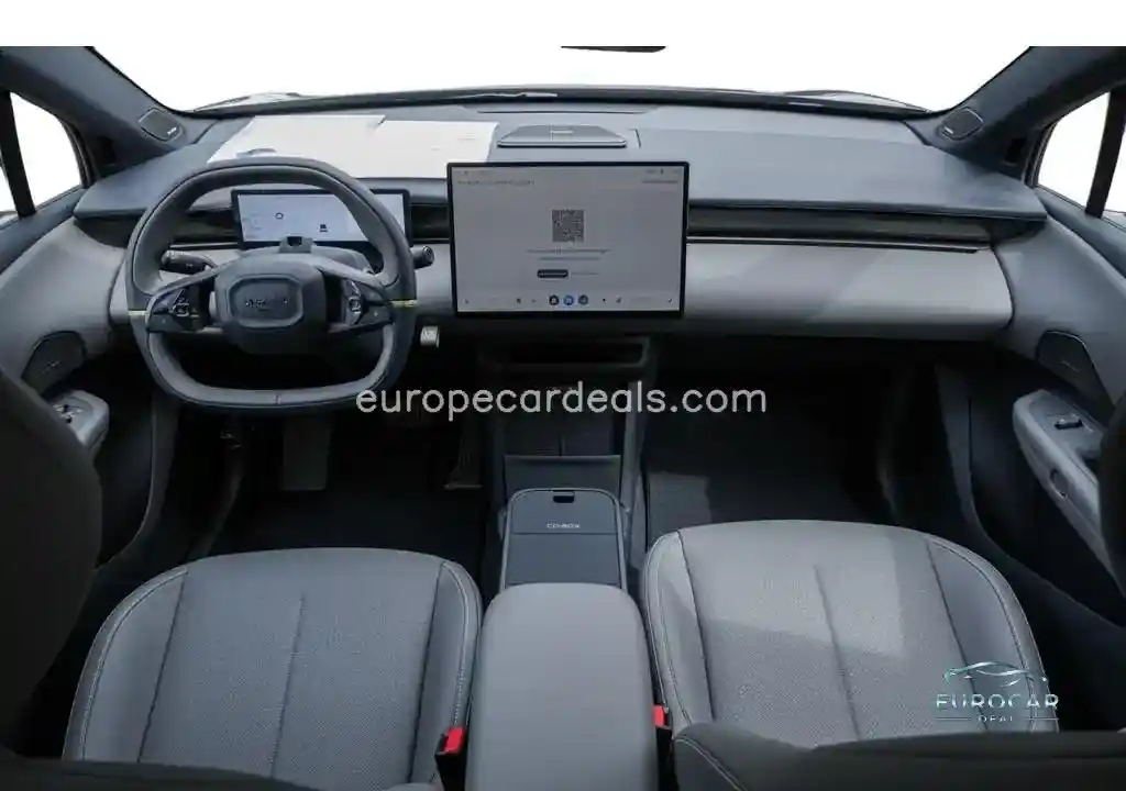 Lynk&Co 02