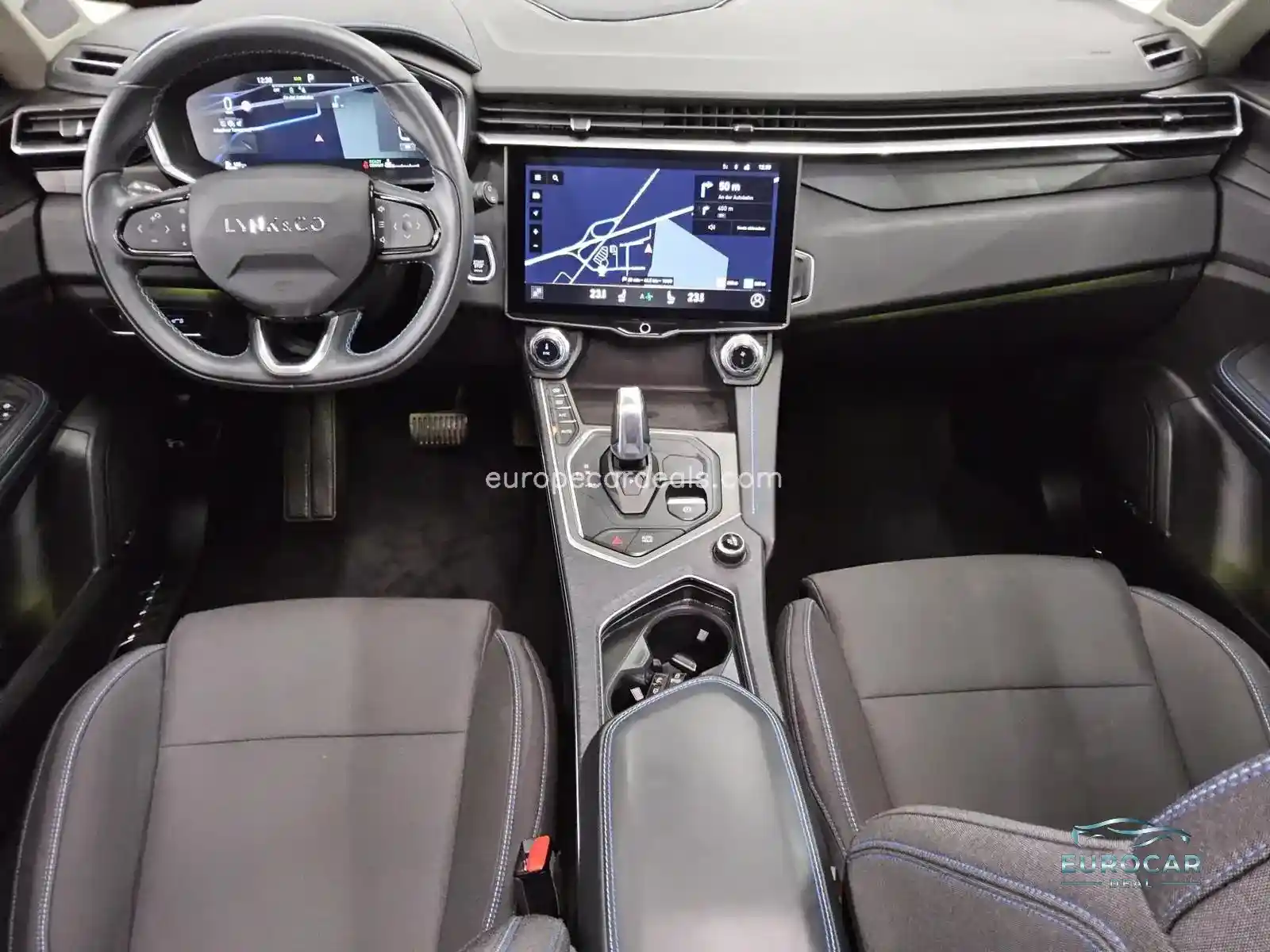 Lynk&Co 01