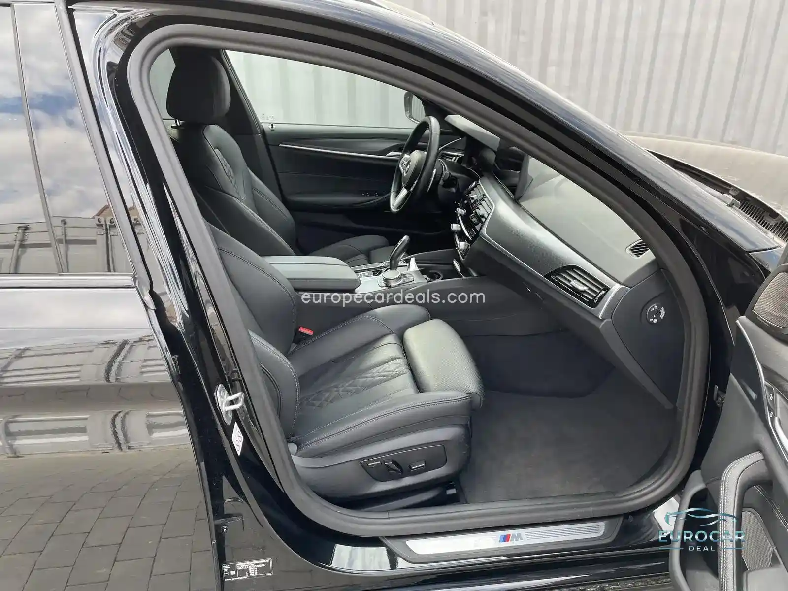 BMW 530