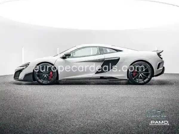 McLaren 675LT