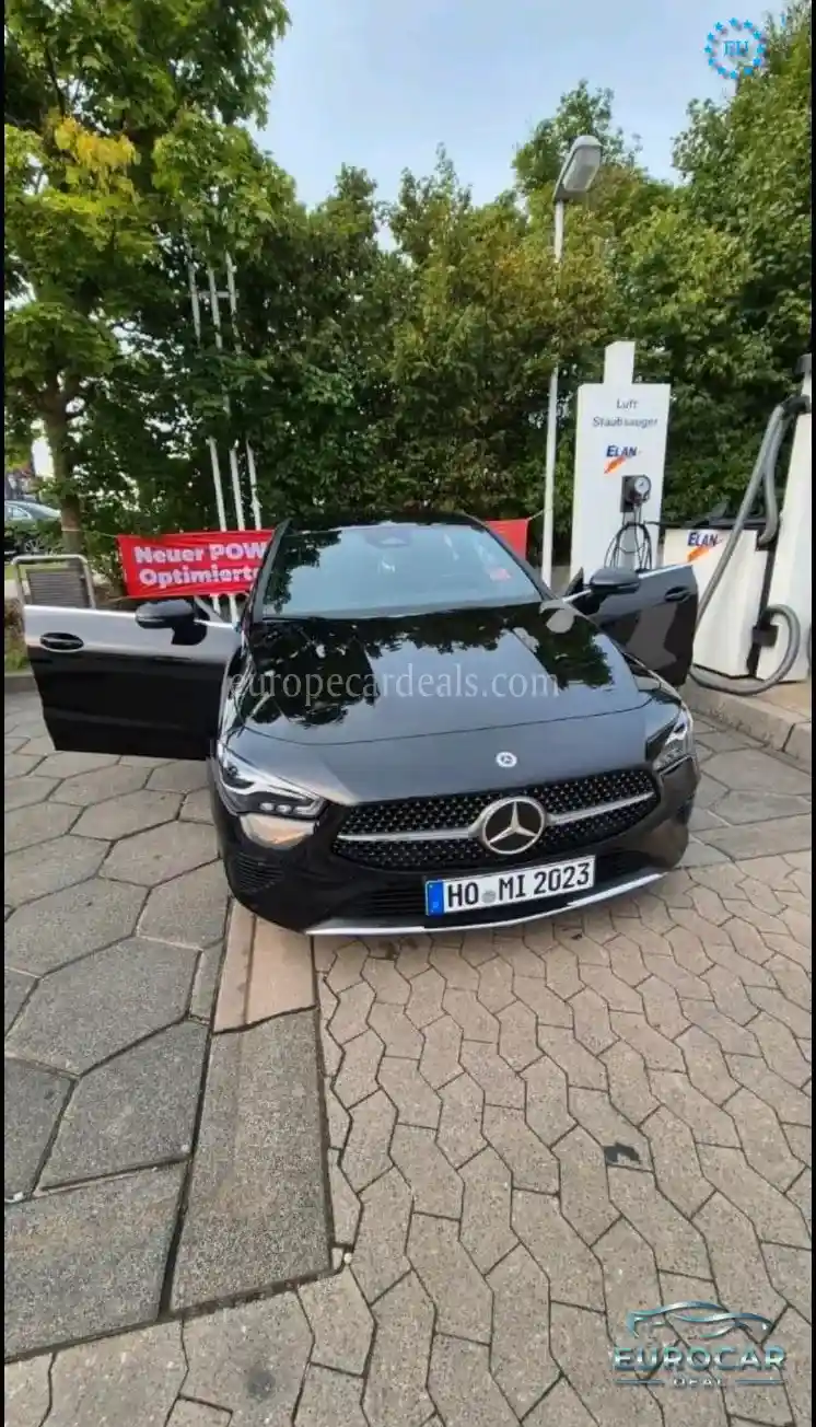 Mercedes-Benz CLA 180