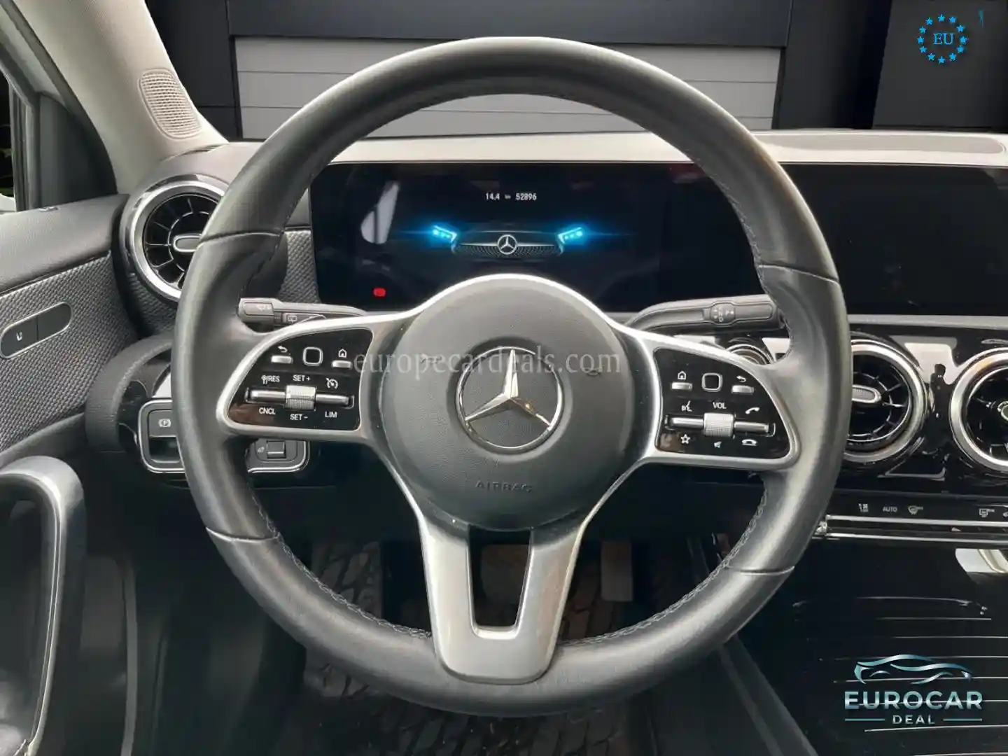 Mercedes-Benz A 220