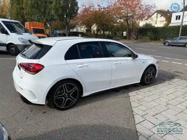 Mercedes-Benz A 35 AMG