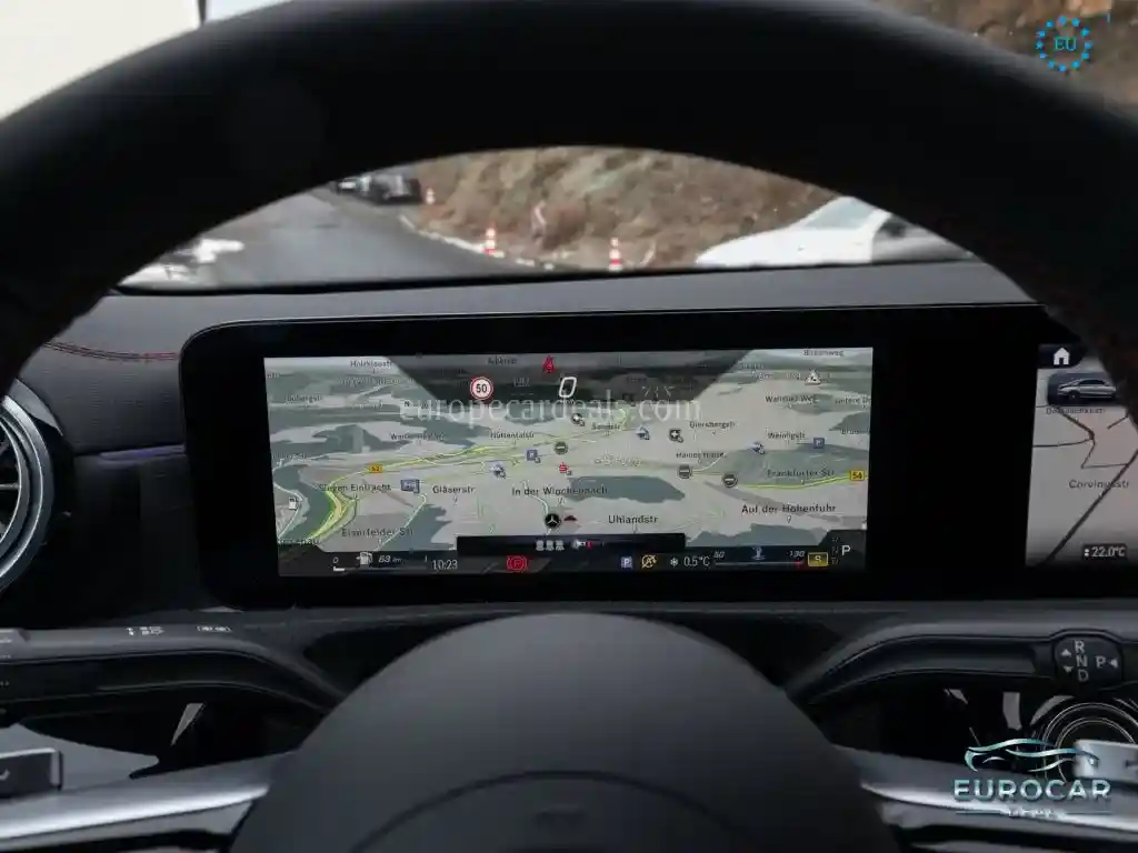 Mercedes-Benz CLA 220