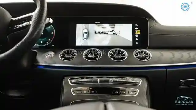 Mercedes-Benz E 400