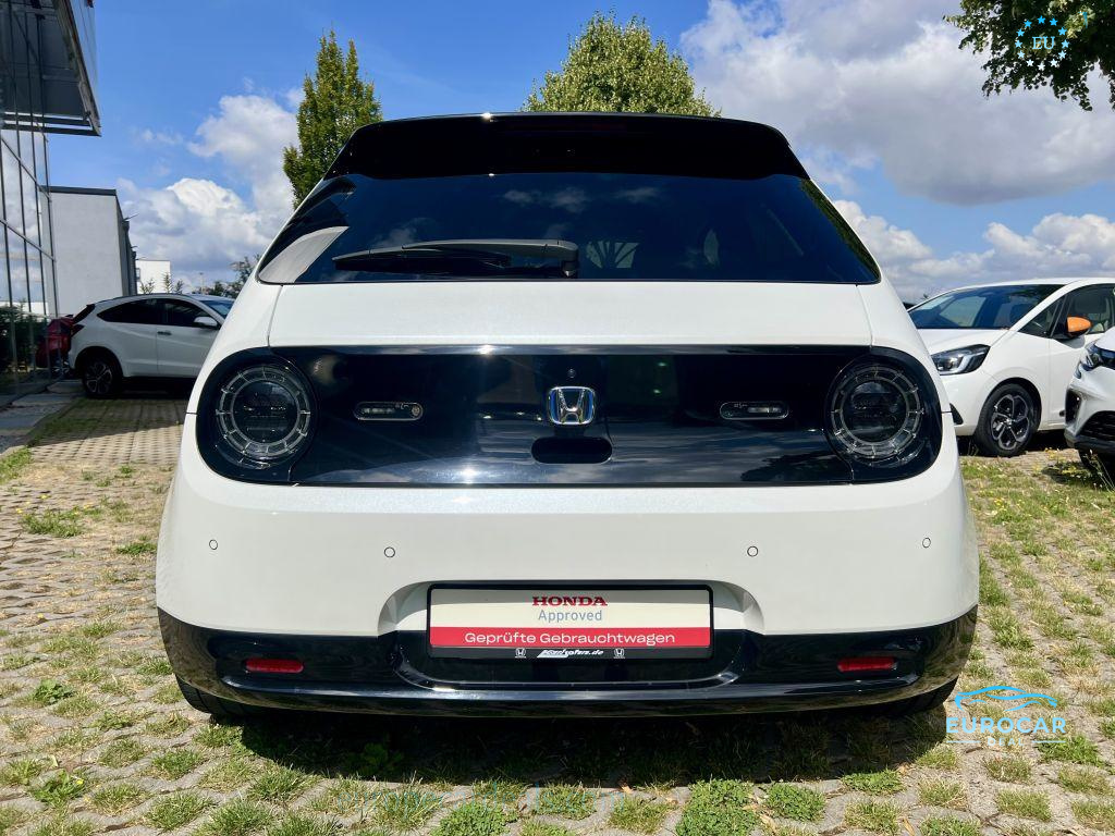 Honda e