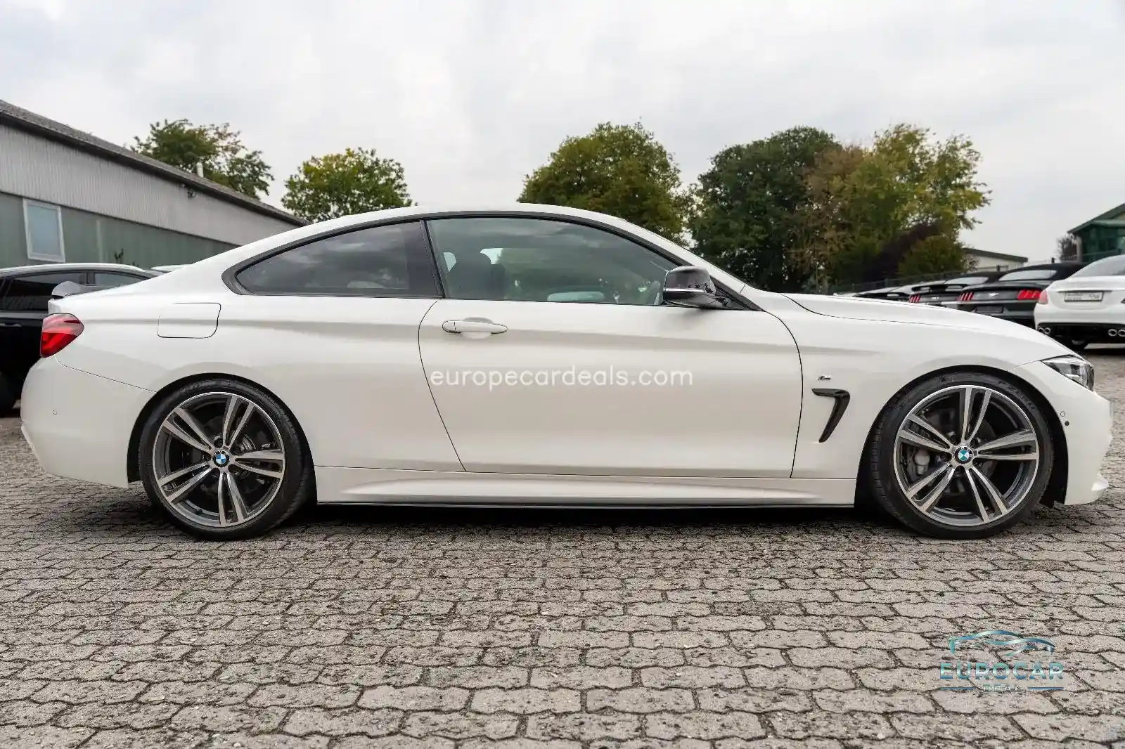 BMW 440