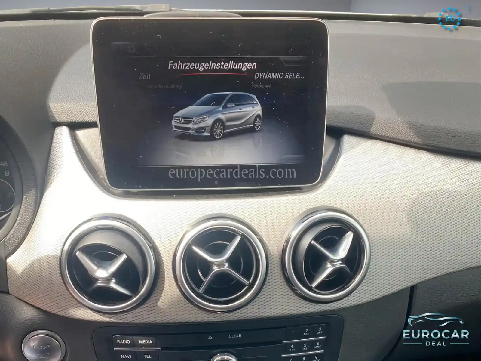 Mercedes-Benz B 200