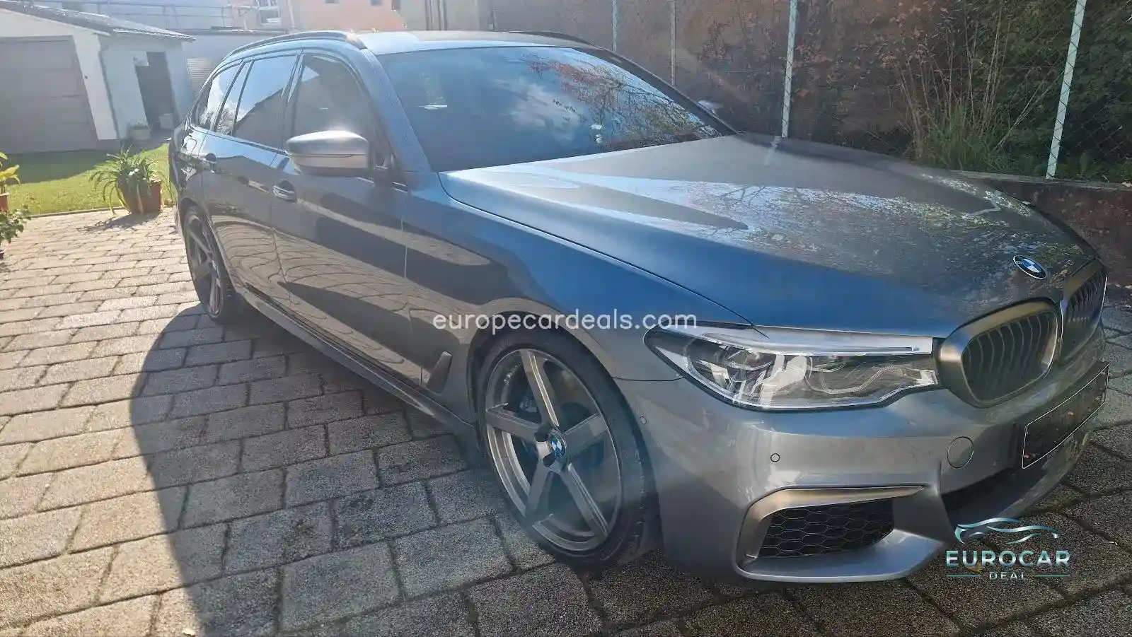 BMW M550
