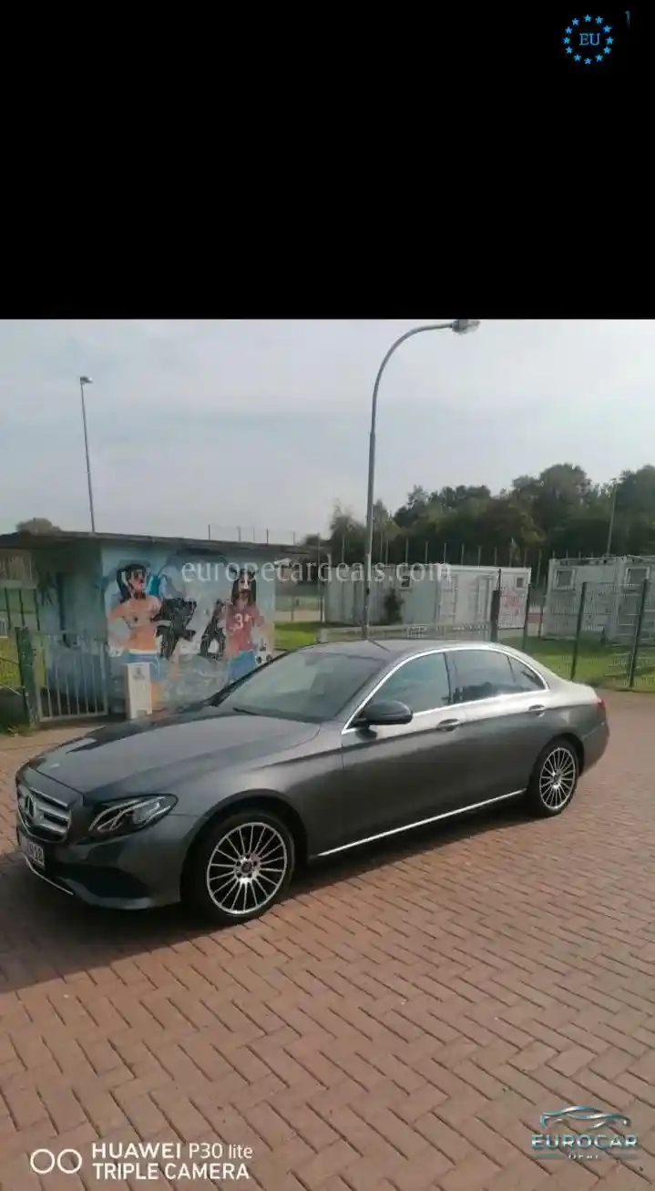 Mercedes-Benz E 200