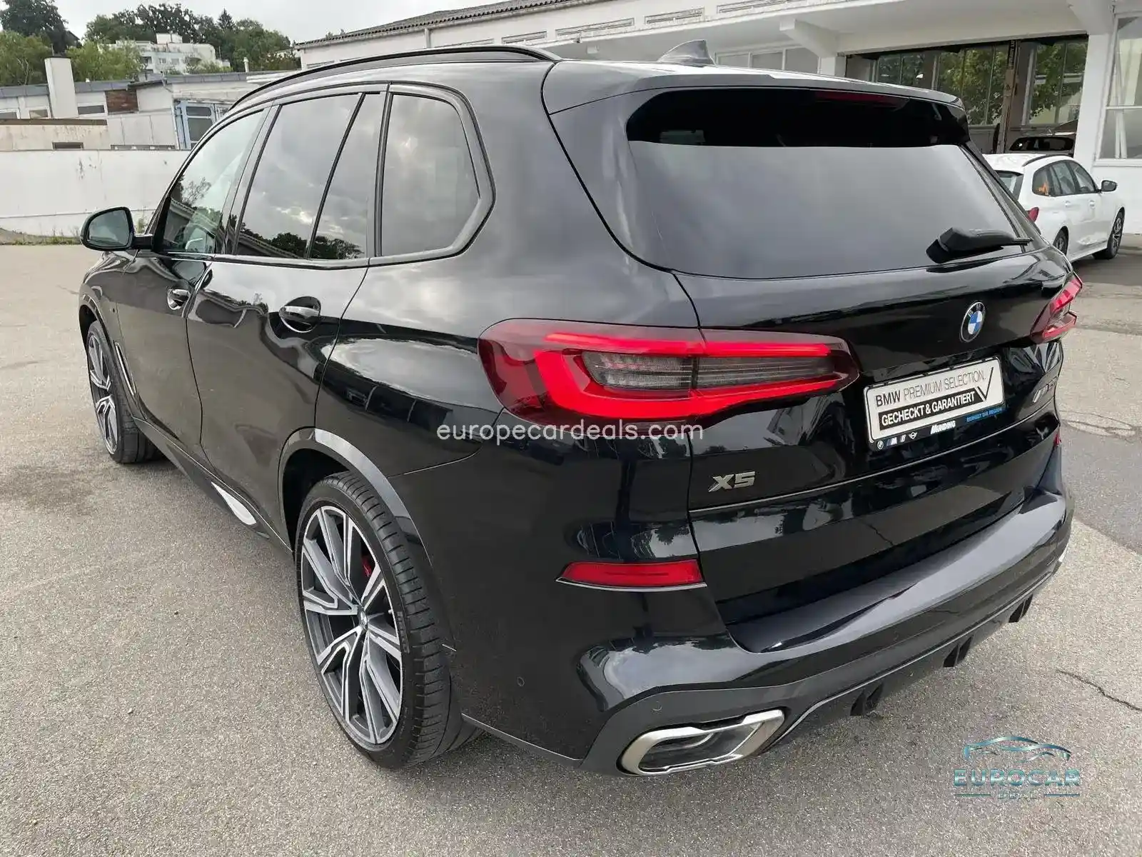 BMW X5 M50
