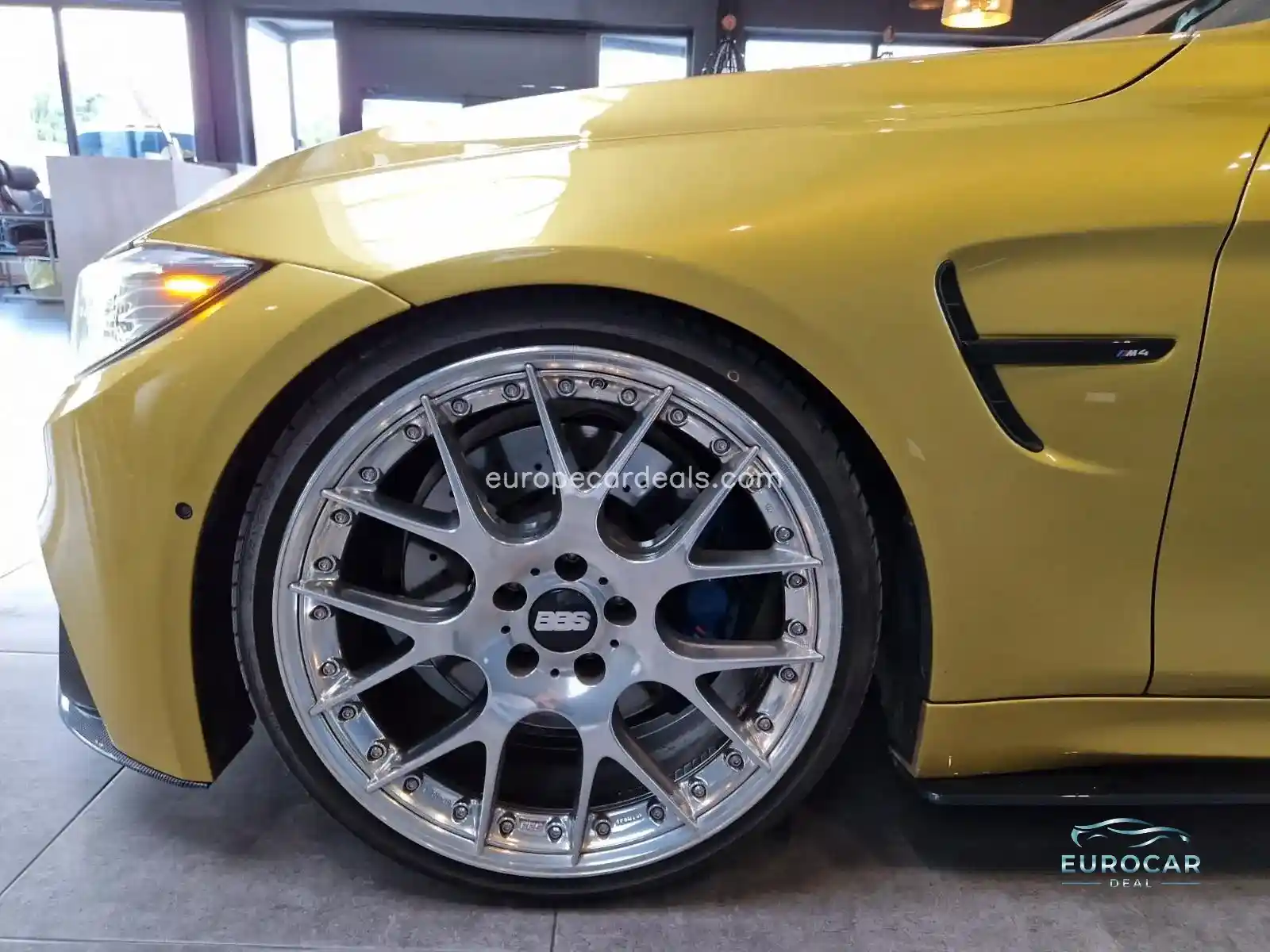 BMW M4