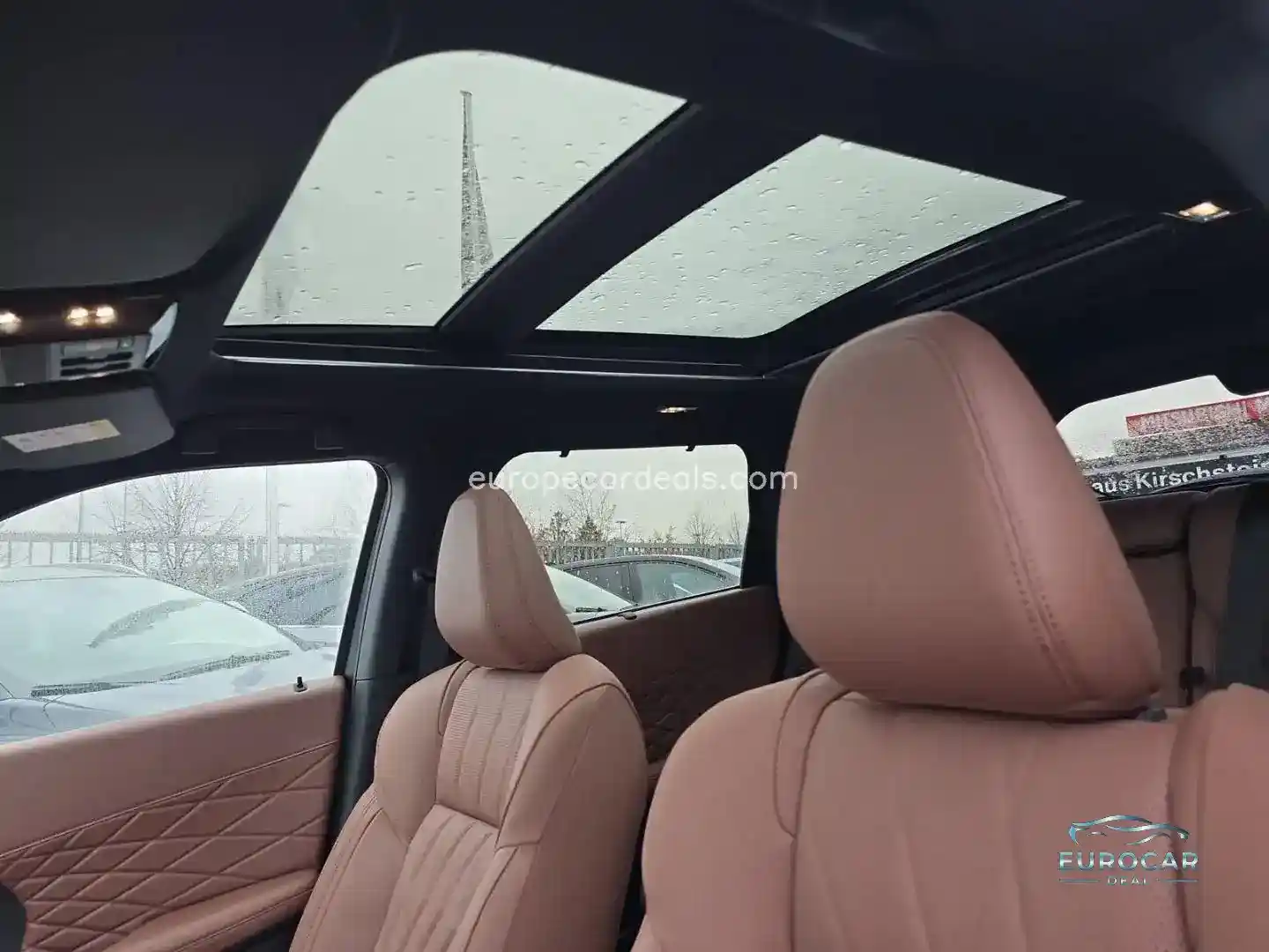Mitsubishi Plug-in Hybrid Outlander