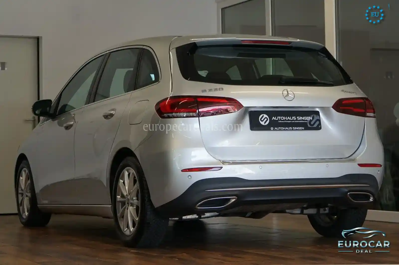 Mercedes-Benz B 220