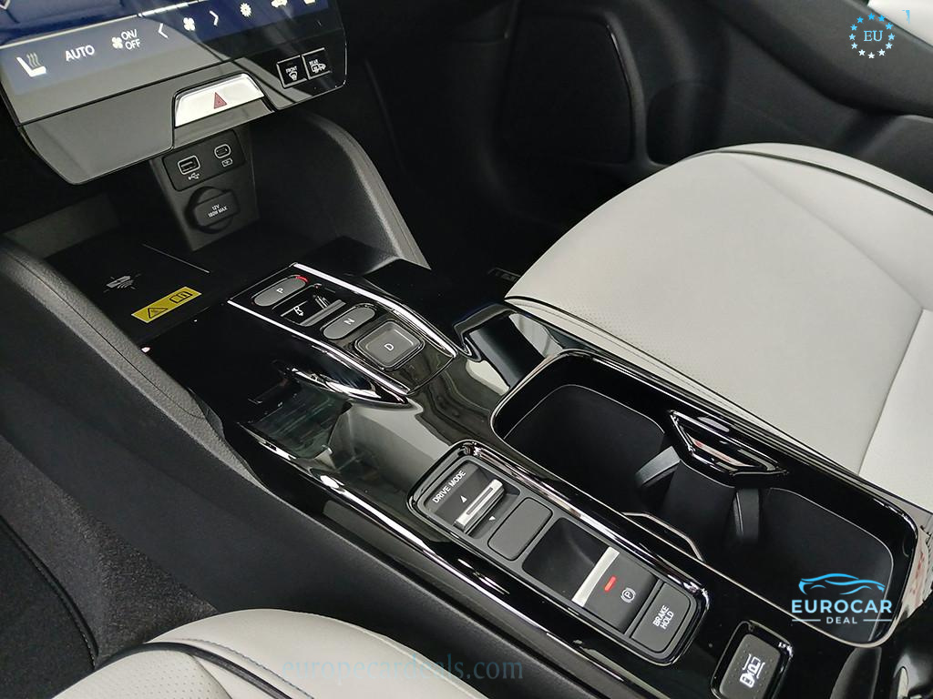 Honda e:Ny1